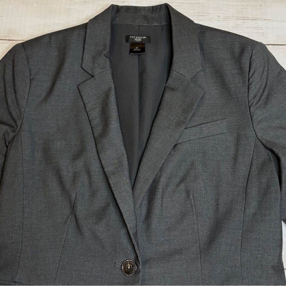 Ann Taylor Charcoal Gray Blazer - Picture 4 of 9